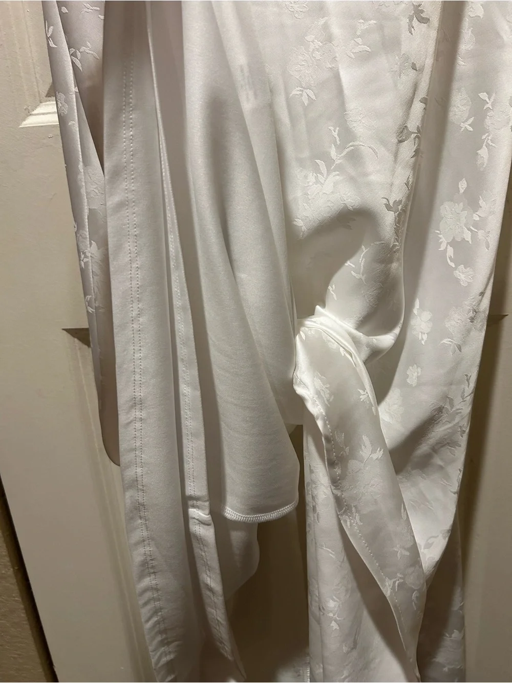 NWT Altar’d State Strapless Jacquard Dress White Floral , Large